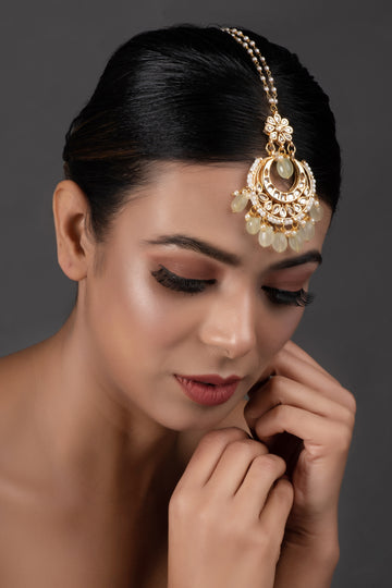 Cream Gold Toned  Kundan Inspired Maang Tikka